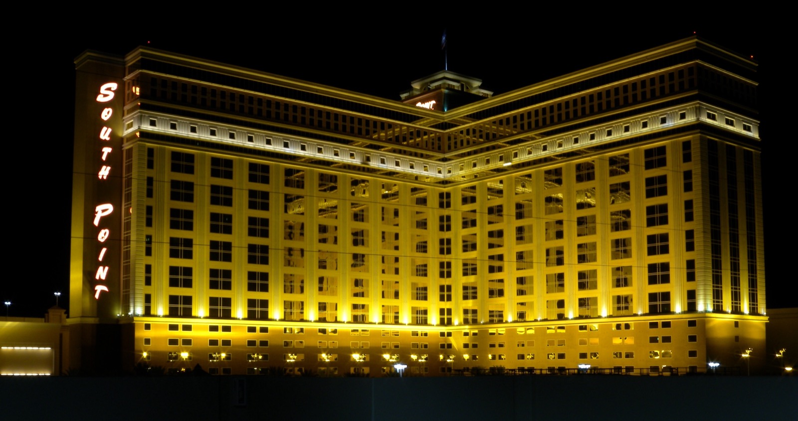 Photo of South Point Hotel, Casino & Spa