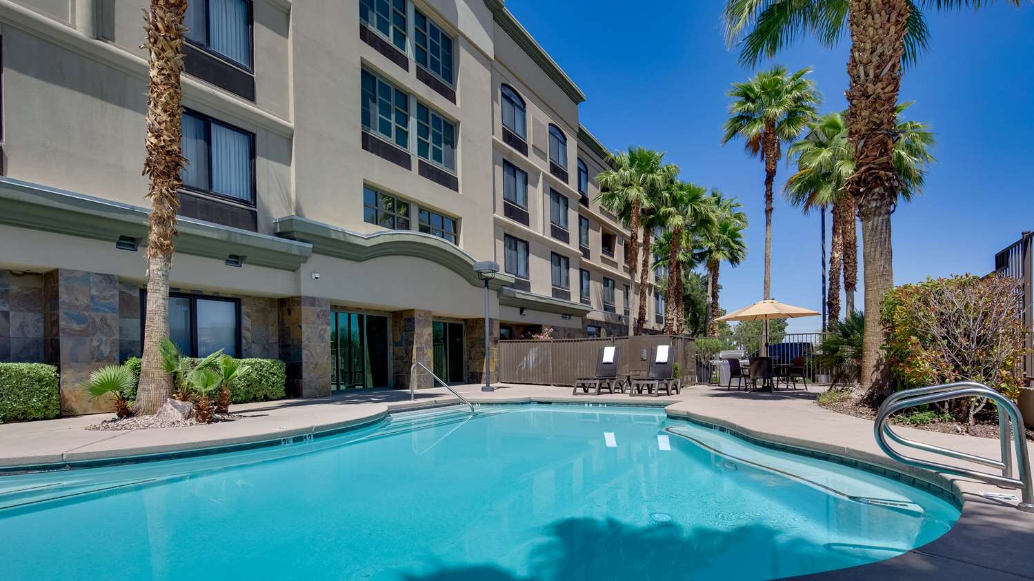 Best Western Plus Las Vegas South Henderson outdoor pool