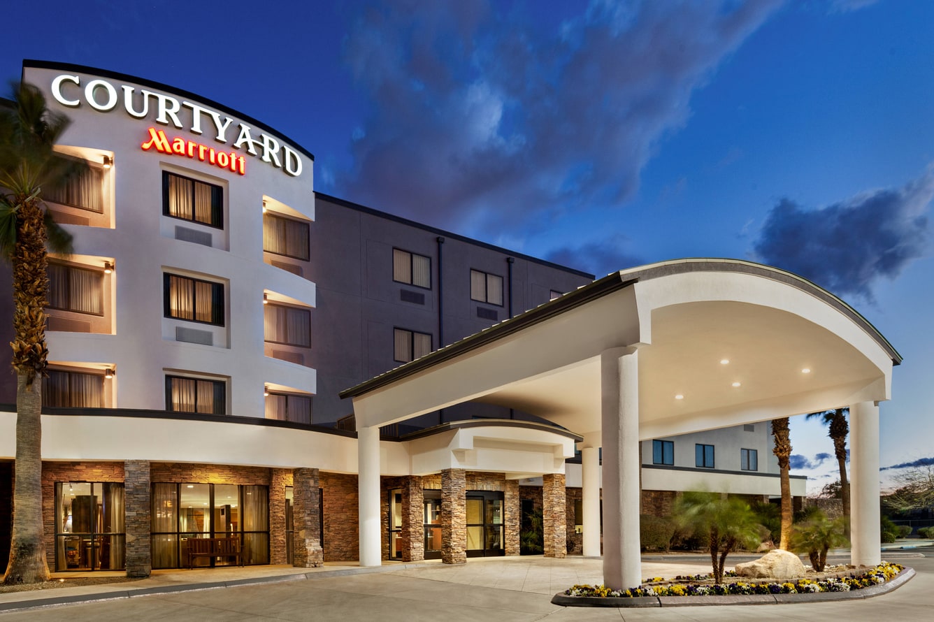 Courtyard Las Vegas Stadium Area exterior and entrance at dusk
