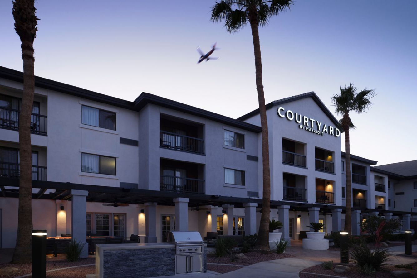 Courtyard Las Vegas Henderson Green Valley courtyard exterior