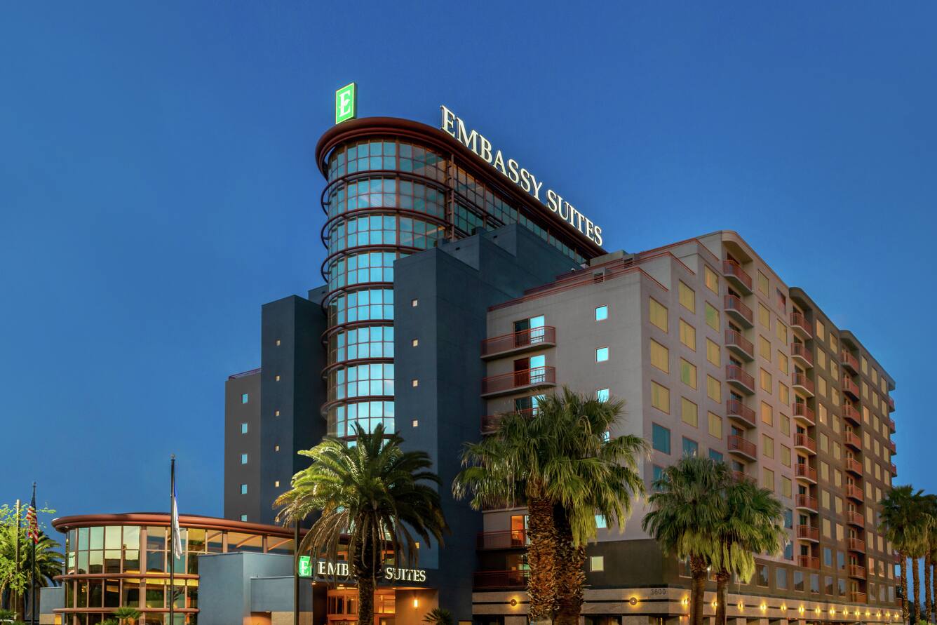 Embassy Suites by Hilton Convention Center exterior