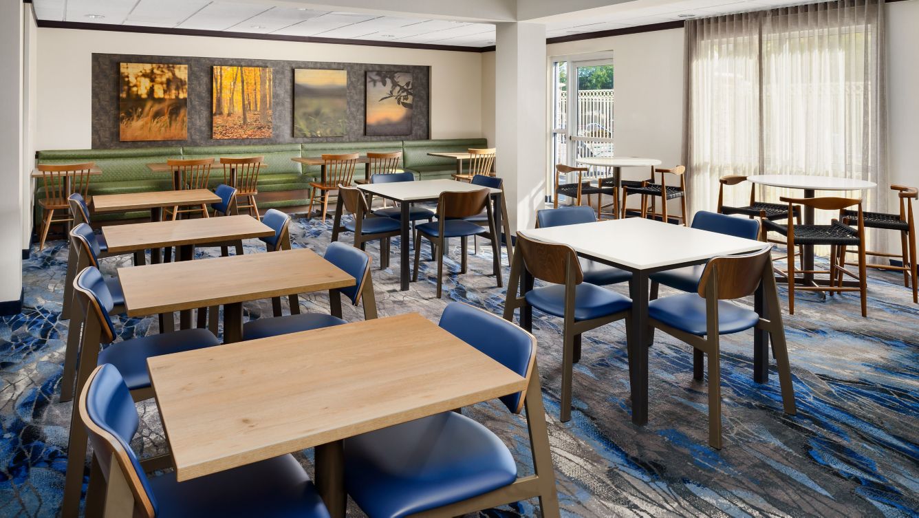 dining chairs and tables - Fairfield by Marriott Inn & Suites Las Vegas Stadium Area Dining Dining Room