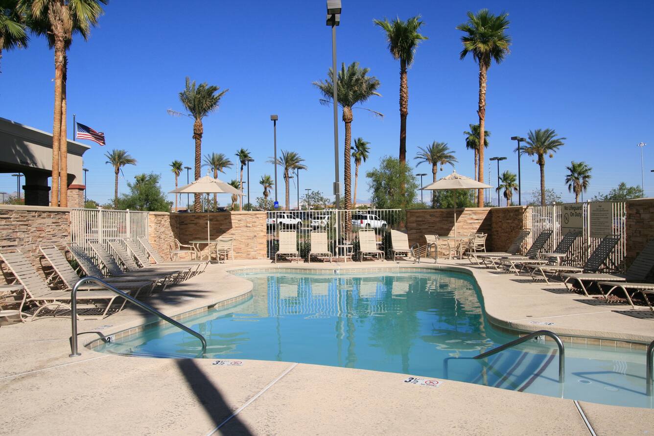 Hampton Inn & Suites Las Vegas Red Rock/Summerlin outdoor pool
