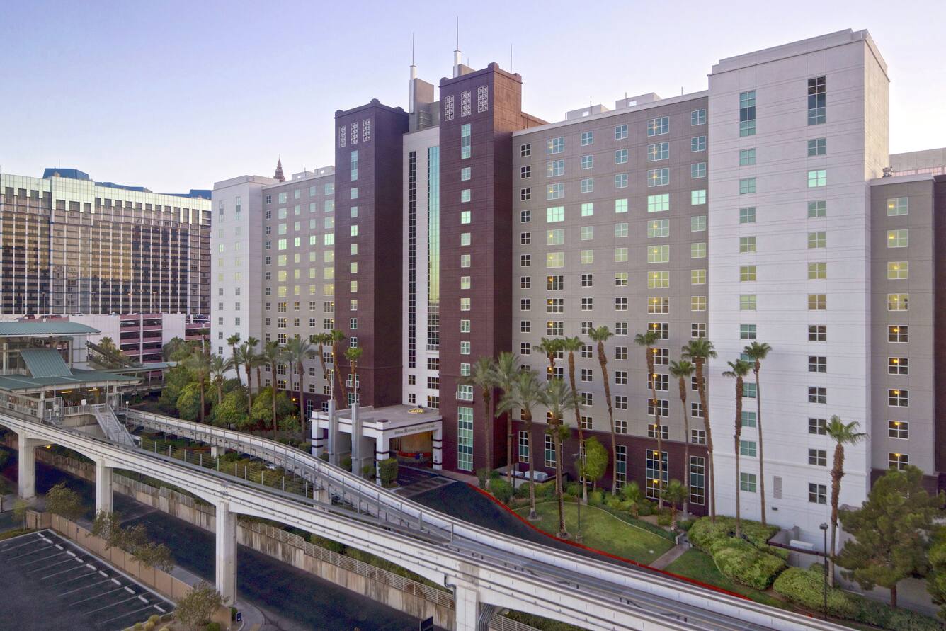 Hilton Grand Vacations Club at the Flamingo hotel exterior