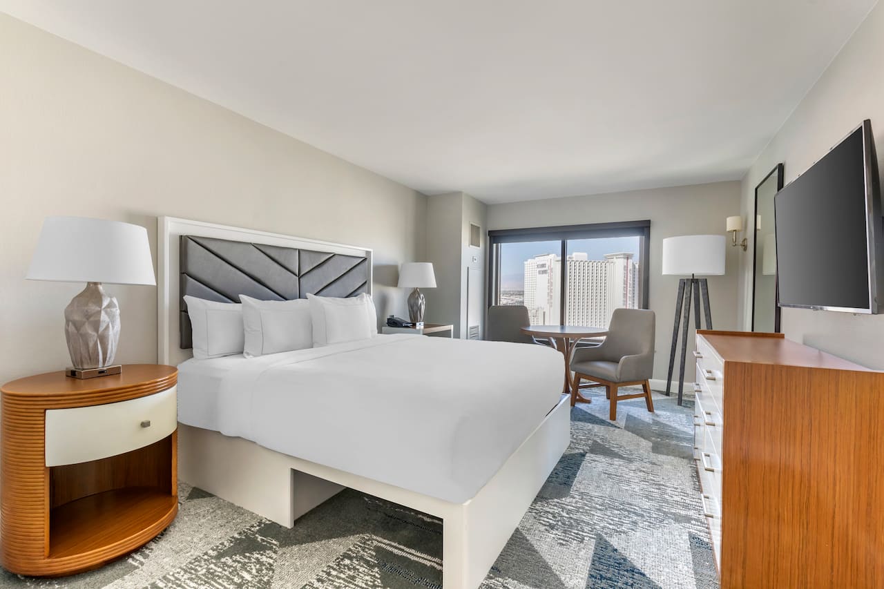 Hilton Grand Vacations Club on the Las Vegas Strip king studio
