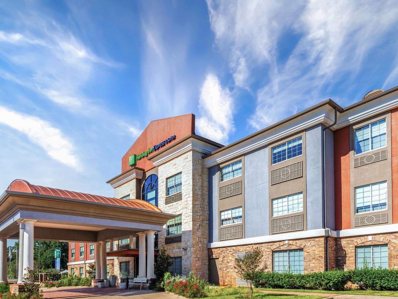 Holiday Inn Express & Suites Henderson official property exterior