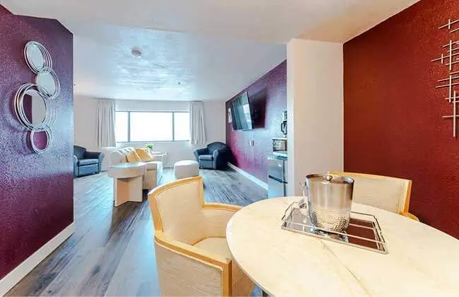Hotel Jefe at Ojos Locos official Jefe Double Suite