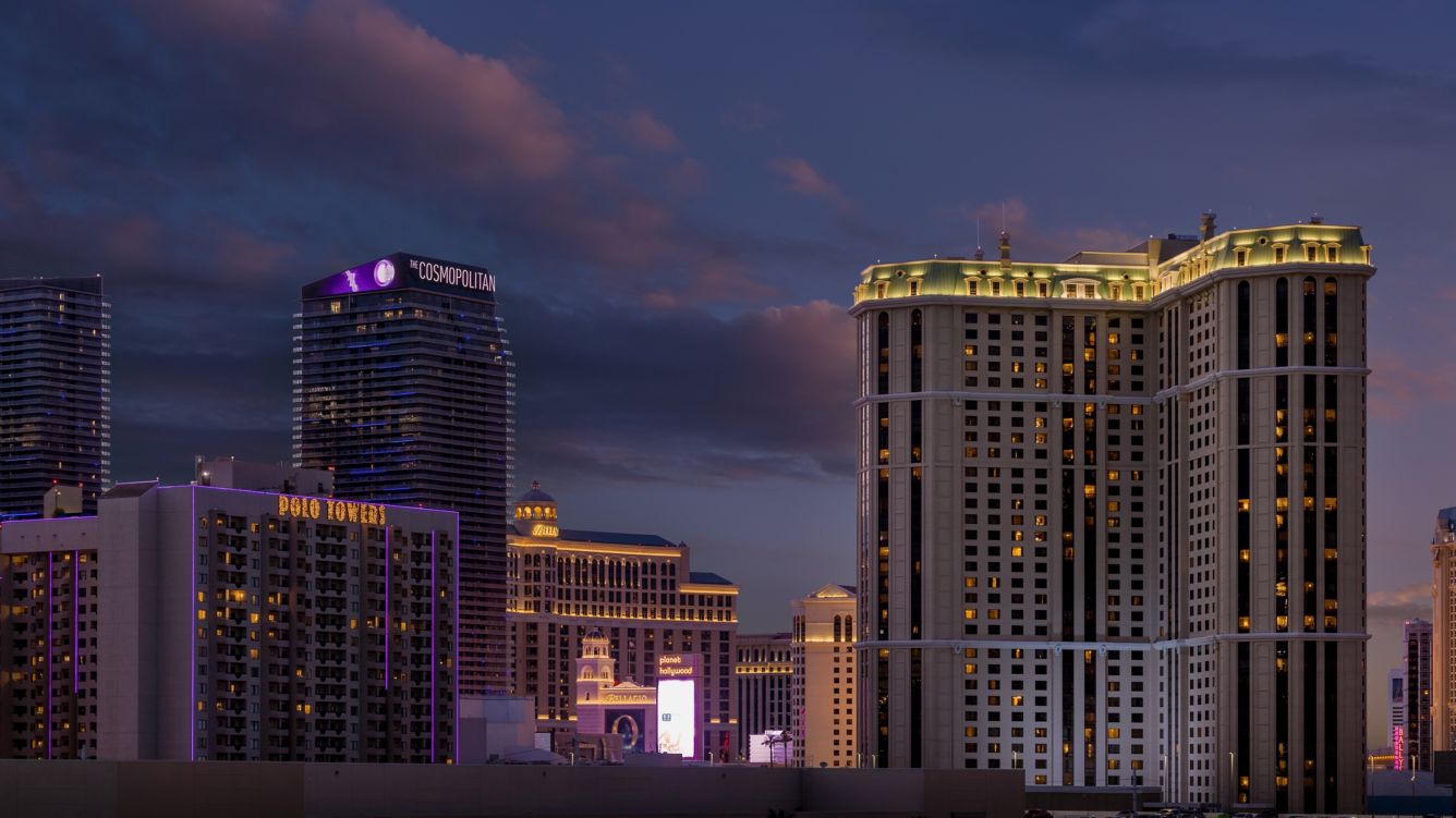 Marriott's Grand Chateau and the Las Vegas skyline at night