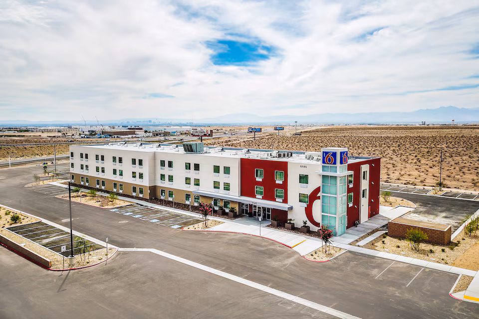 Motel 6 Las Vegas Motor Speedway main exterior