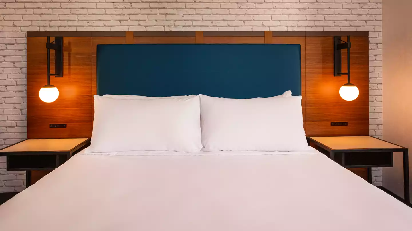 New York-New York Hotel & Casino Spa Suite bedroom