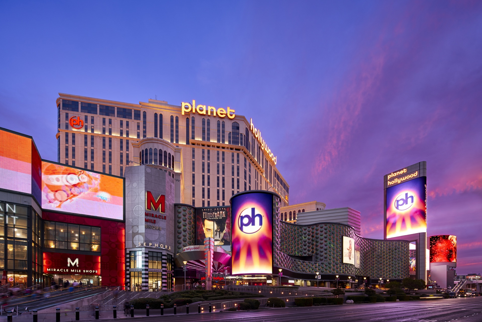 Planet Hollywood Resort and Casino exterior at dusk