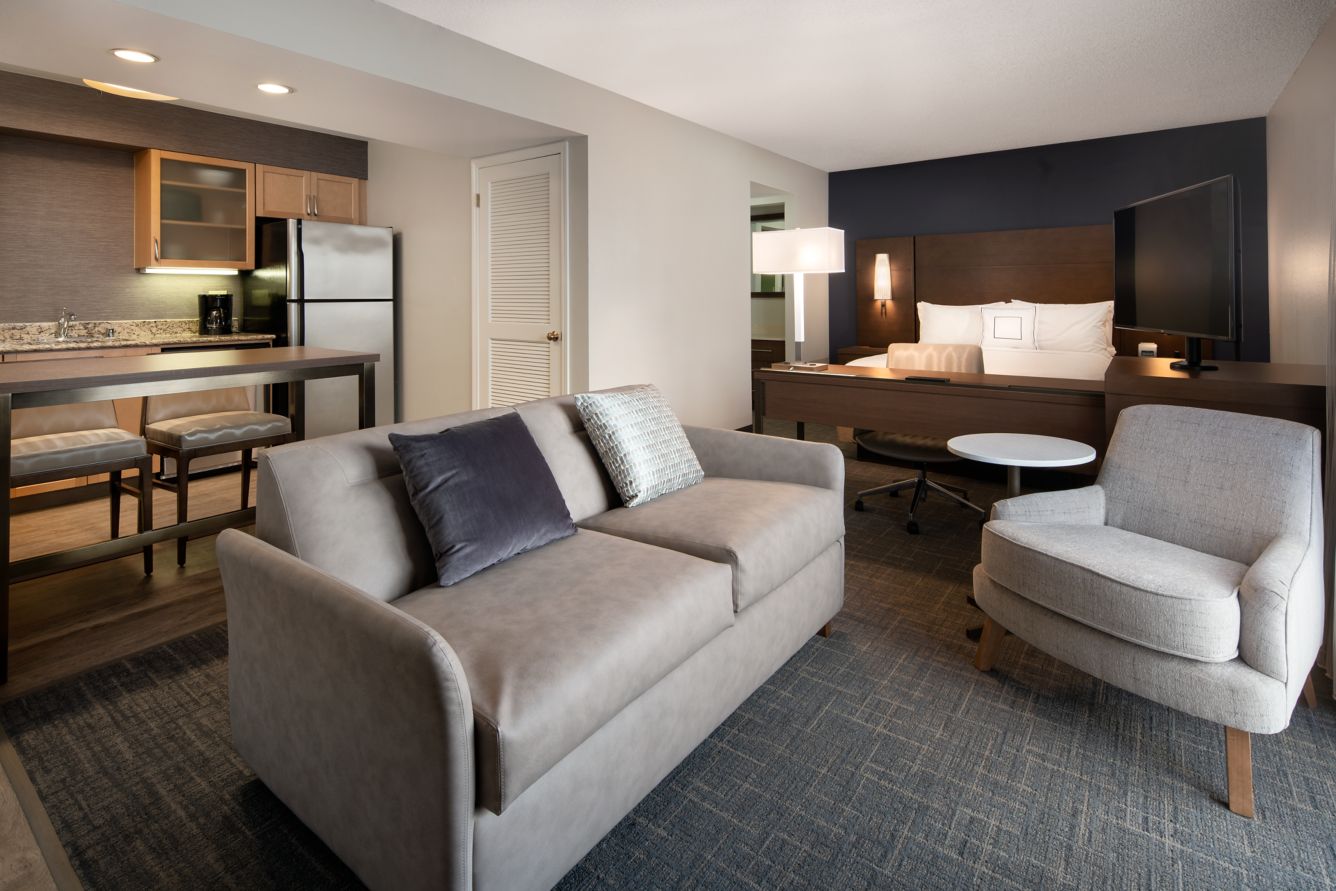 Residence Inn Las Vegas Convention Center studio living area