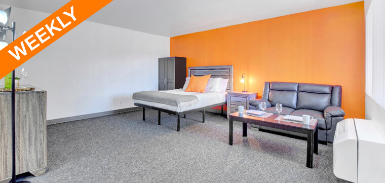 Siegel Select Convention Center studio suite