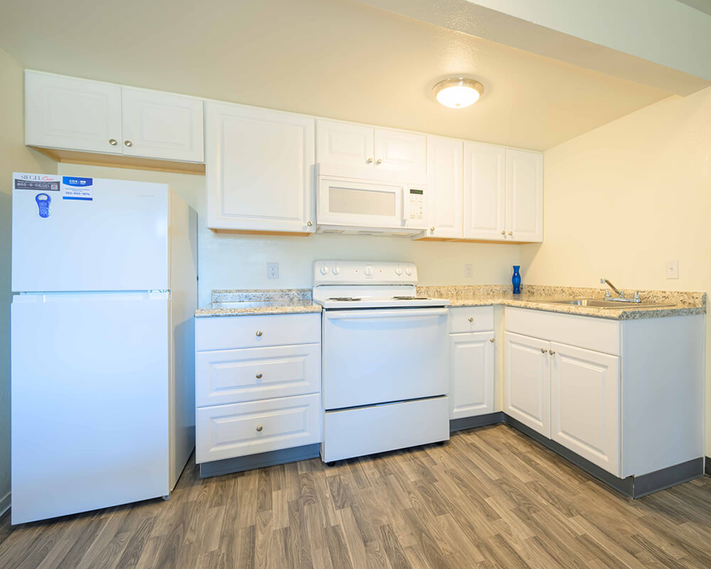 Siegel Suites Boulder suite kitchen