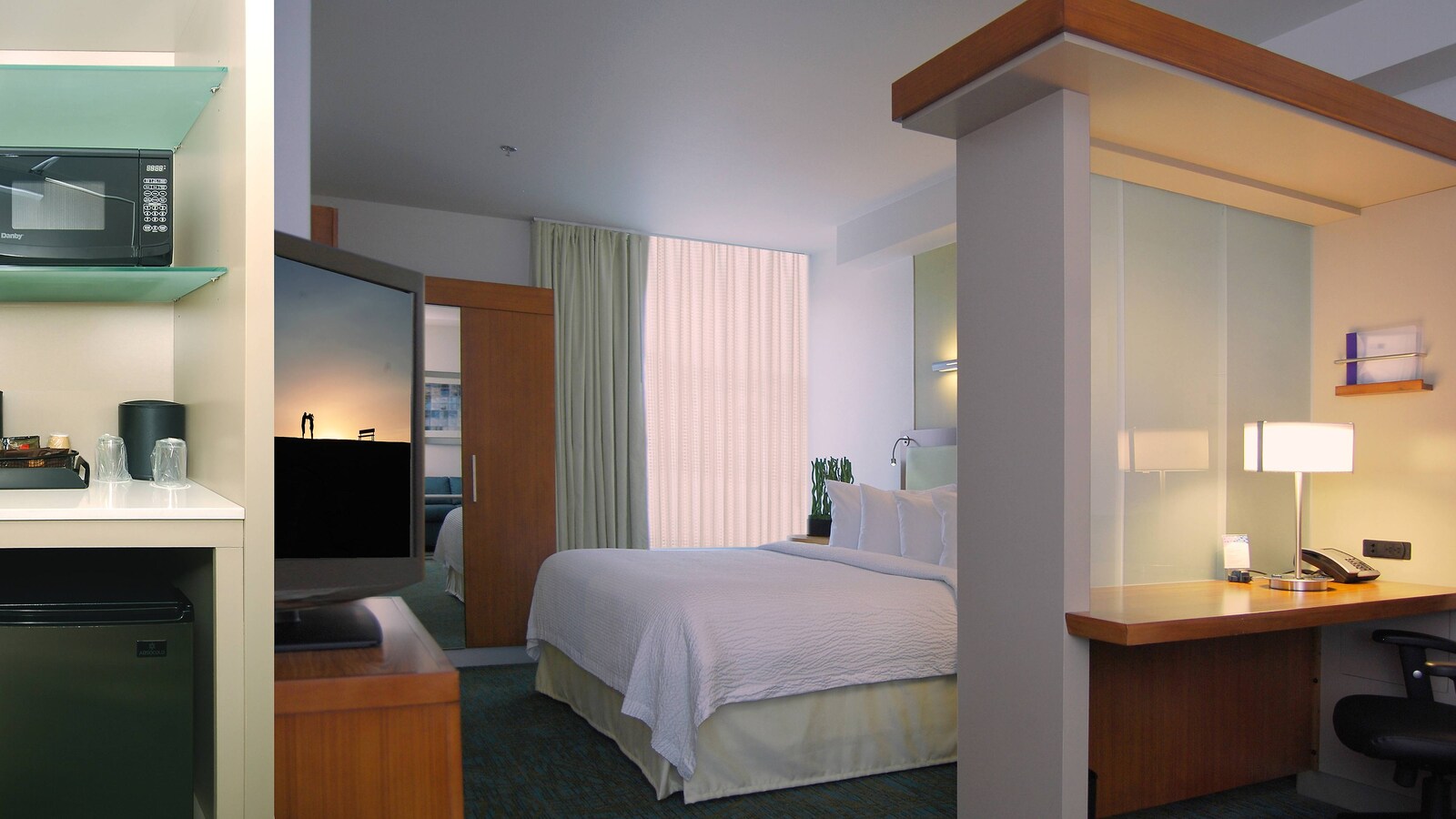SpringHill Suites Las Vegas North Speedway king suite