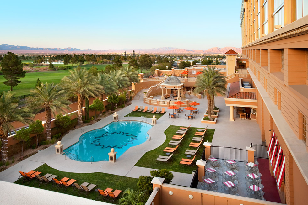 Suncoast Hotel and Casino outdoor pool