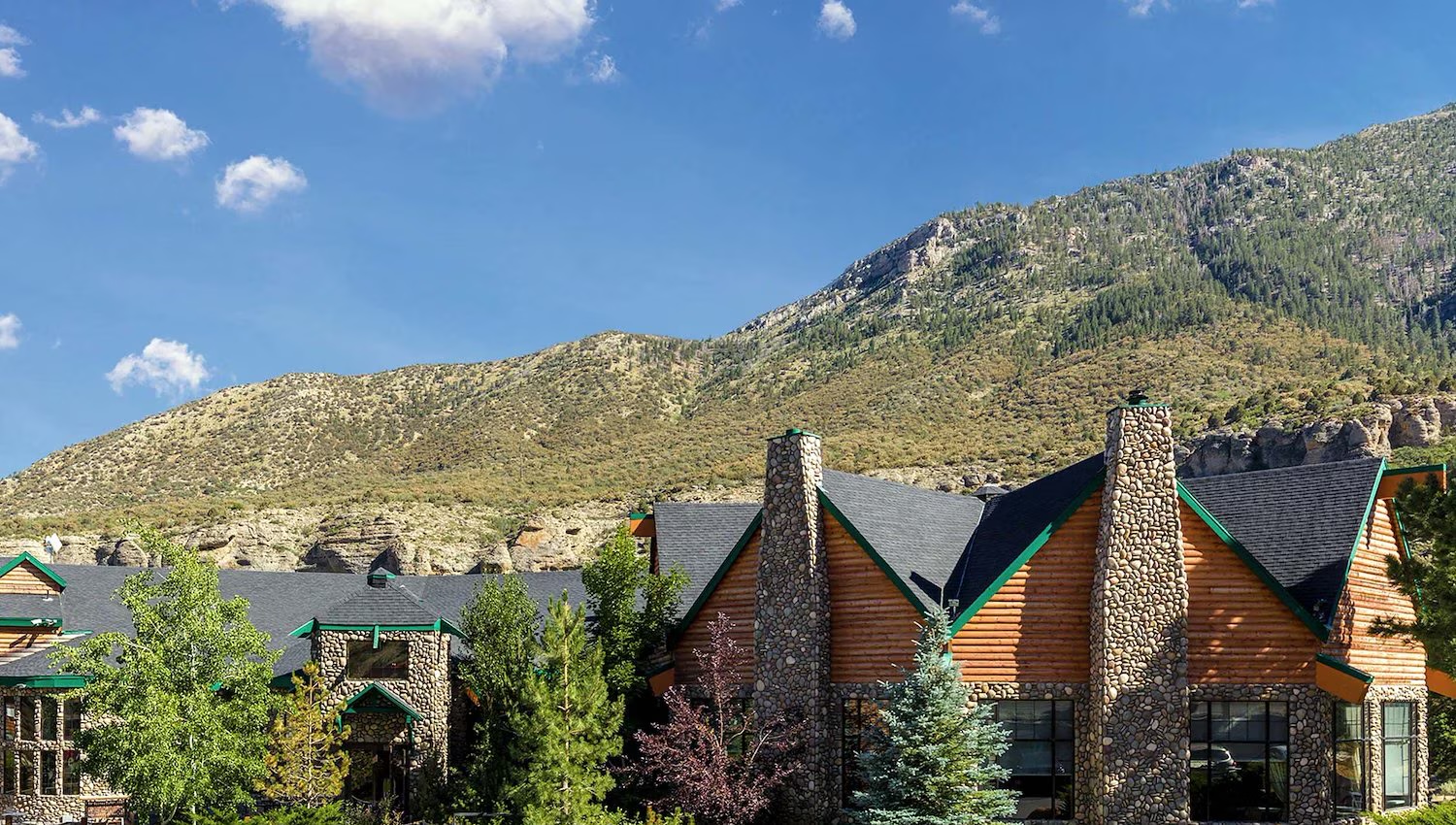 The Retreat on Charleston Peak official mountain lodge exterior